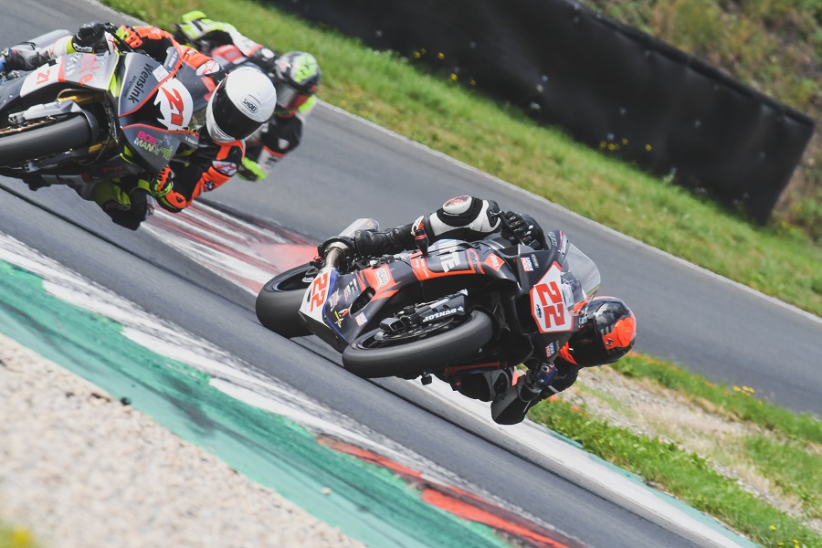 ow cup, ow cup oschersleben, ow cup crt, crt holland, onk ow cup, ow cup motorsport, yahamha r1 rn32